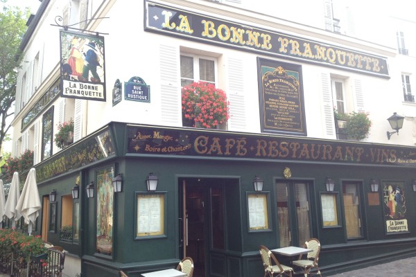 La bonnes Tranquille Montmartre paris