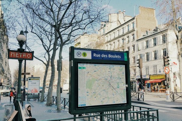 metro paris subway safe travel
