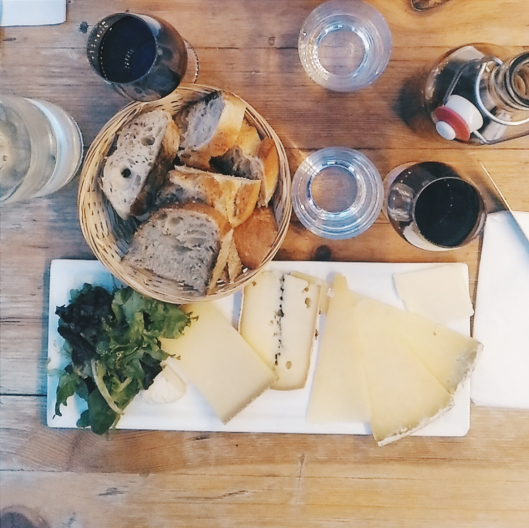 wine bar paris en vrac city guide blog