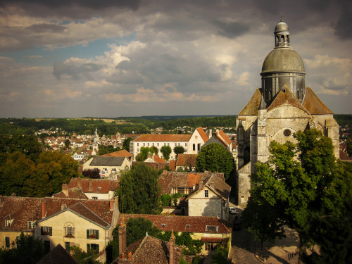 visit Provins from Paris