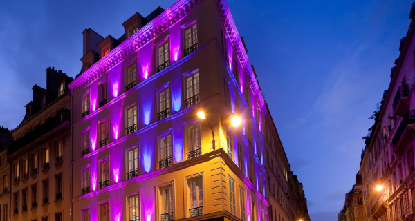 yanique in paris travel blogger hotel review
