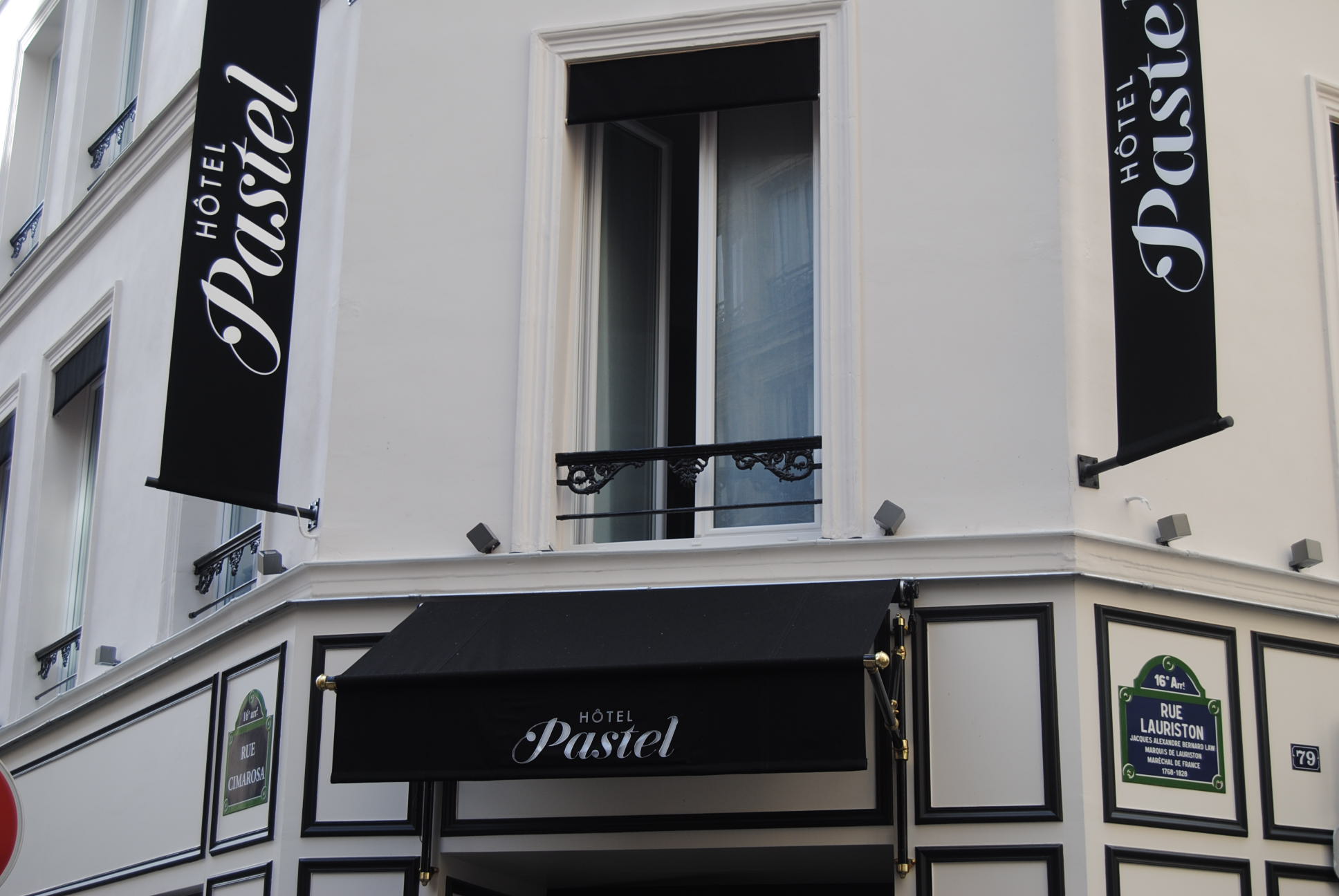 review hotel pastel paris