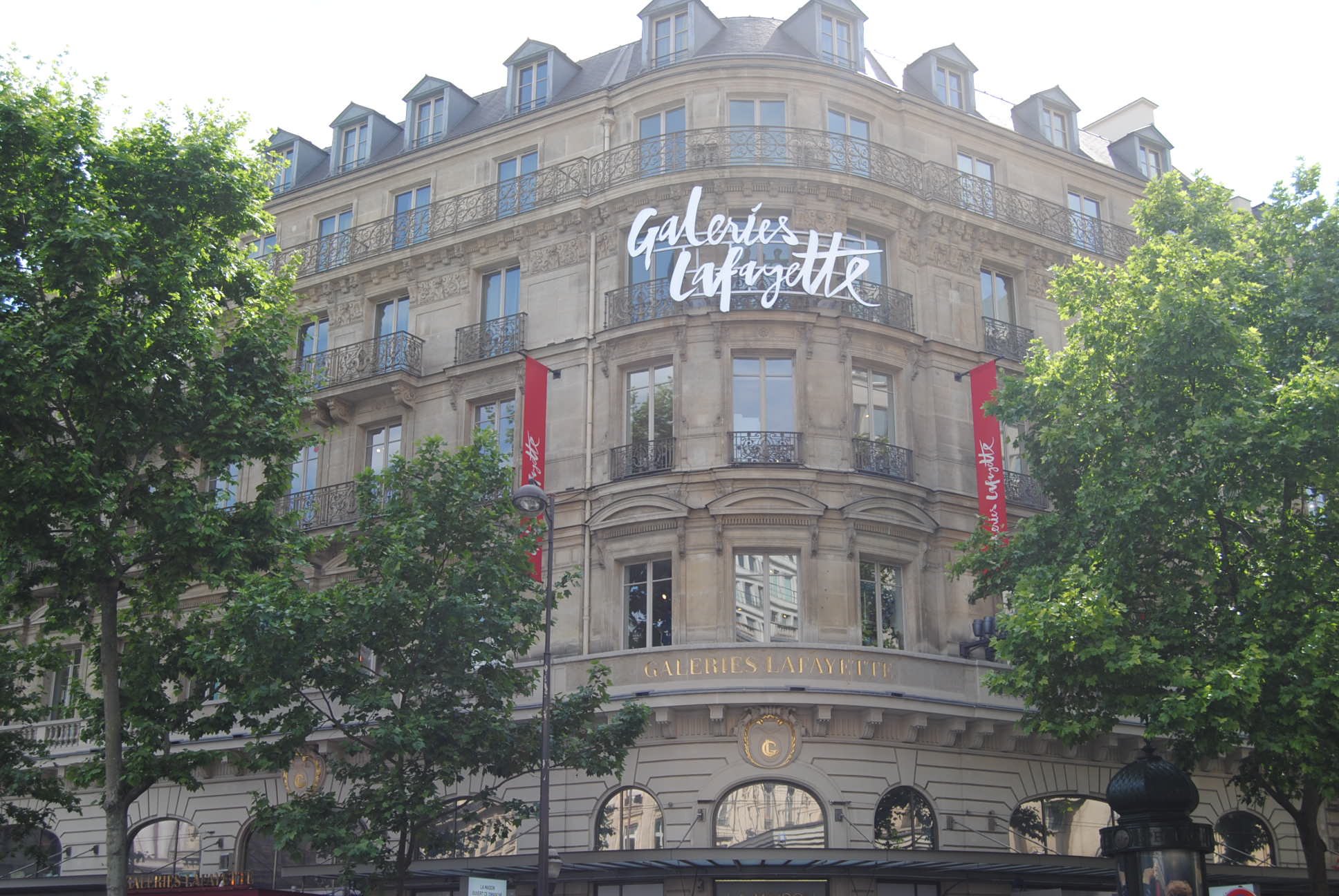 Personalized VIP Shopping in Paris with Galeries Lafayette (+ GIVEAWAY ...