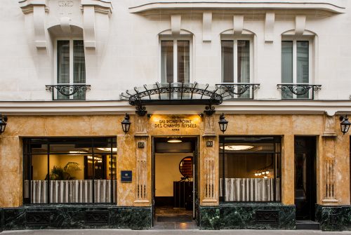 Hôtel du Rond Point des Champs Elysées