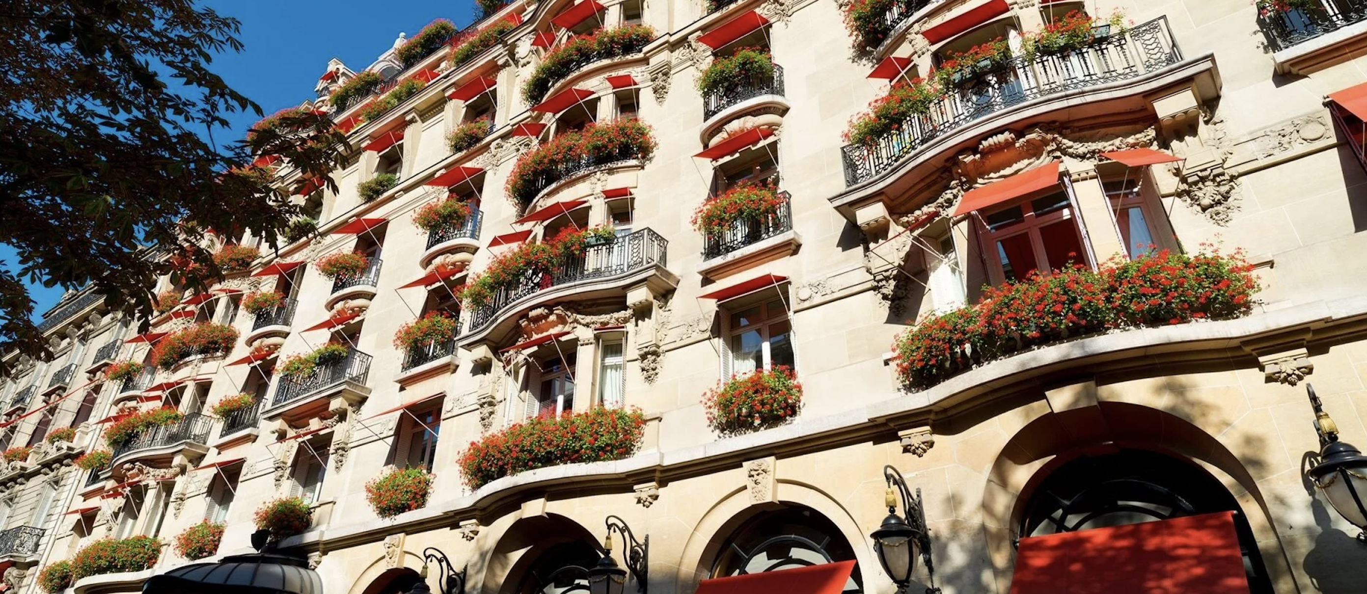 Best Paris Hotels for Reward Points.